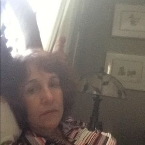 Meet your Posher, Adriana